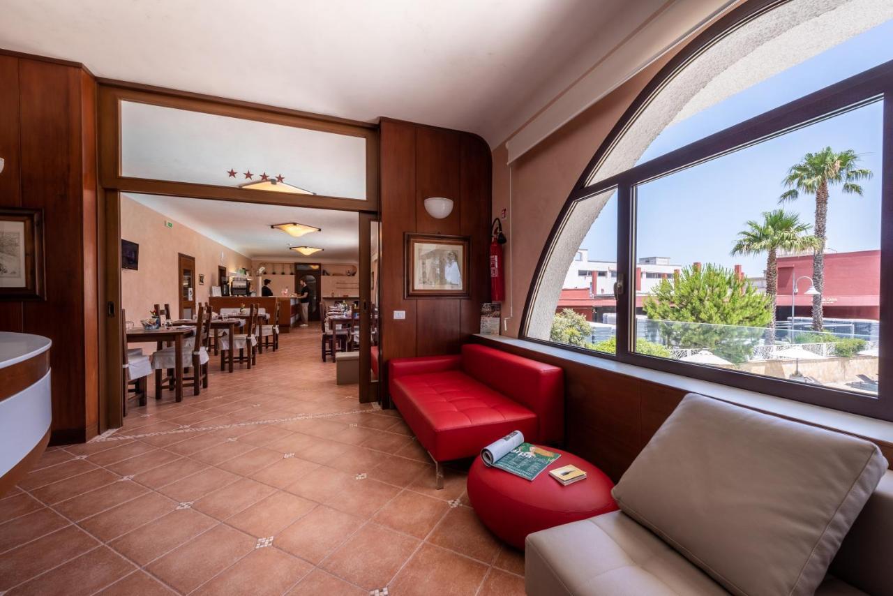 Leone De Castris Wine Hotel 萨利切萨伦蒂诺 外观 照片