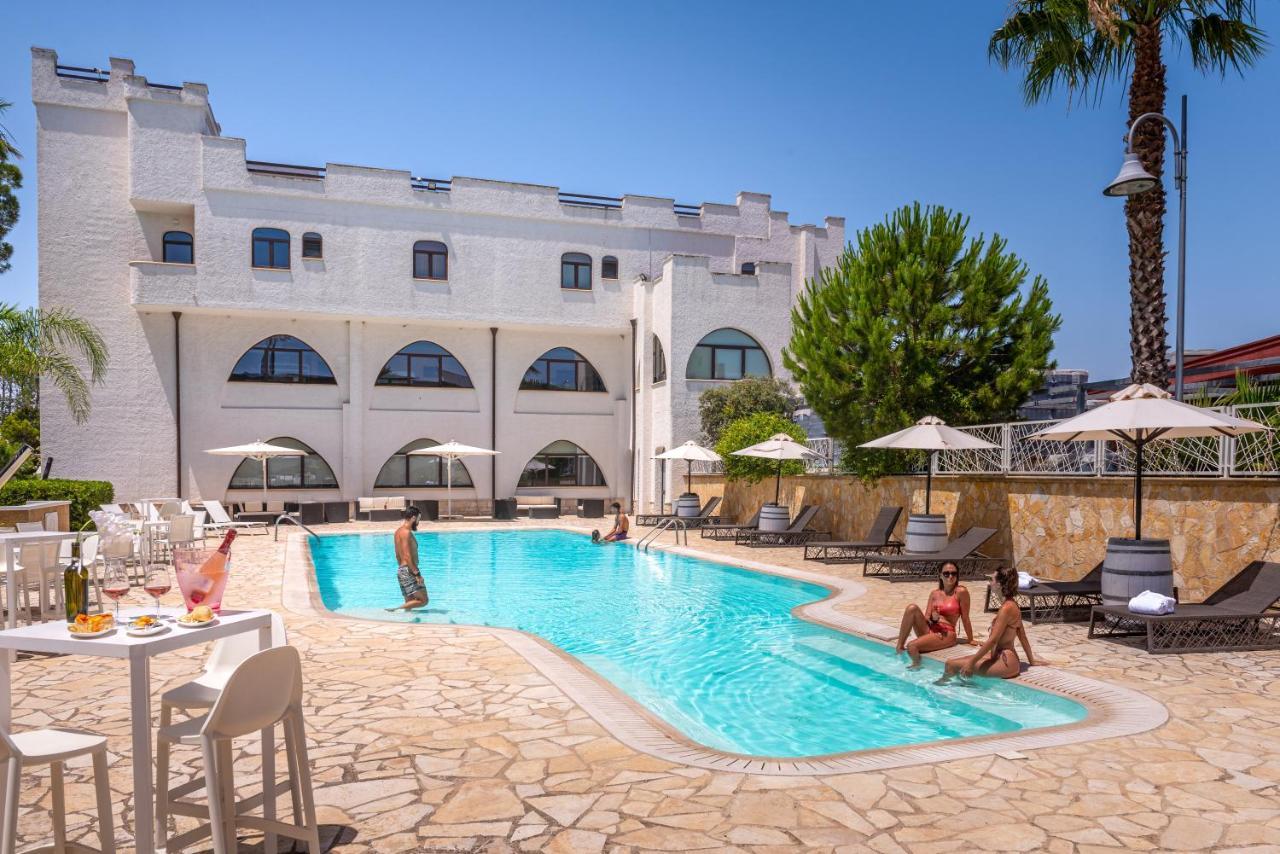 Leone De Castris Wine Hotel 萨利切萨伦蒂诺 外观 照片