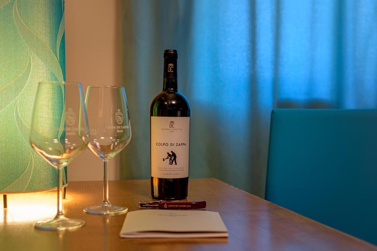 Leone De Castris Wine Hotel 萨利切萨伦蒂诺 外观 照片