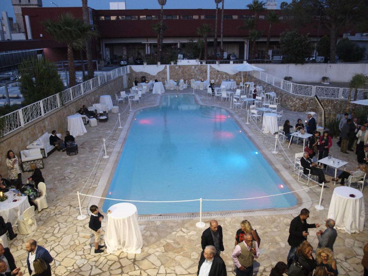Leone De Castris Wine Hotel 萨利切萨伦蒂诺 外观 照片