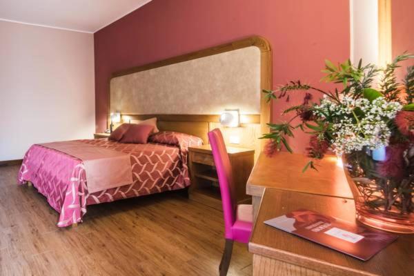 Leone De Castris Wine Hotel 萨利切萨伦蒂诺 外观 照片